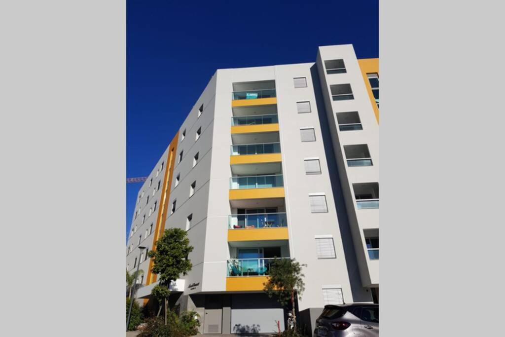 Sarah House Apartment Фуншал Екстериор снимка